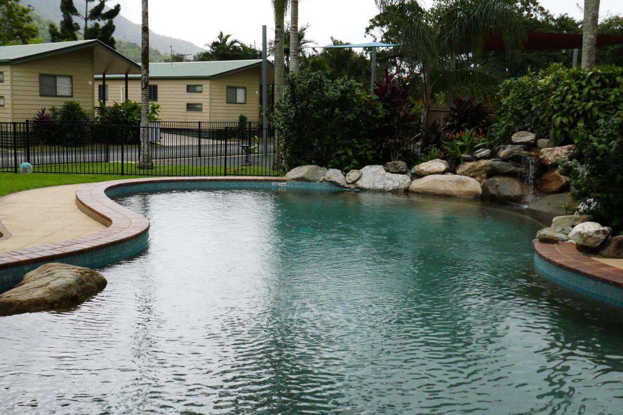 Cairns Crystal Cascades Holiday Park Kültér fotó